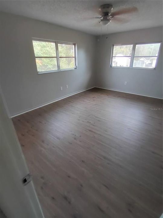 For Rent: $1,400 (2 beds, 2 baths, 1249 Square Feet)