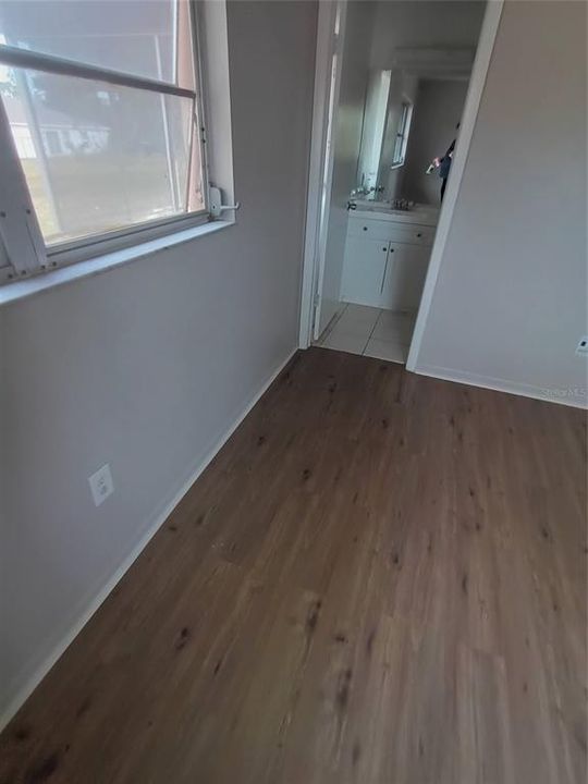 For Rent: $1,400 (2 beds, 2 baths, 1249 Square Feet)