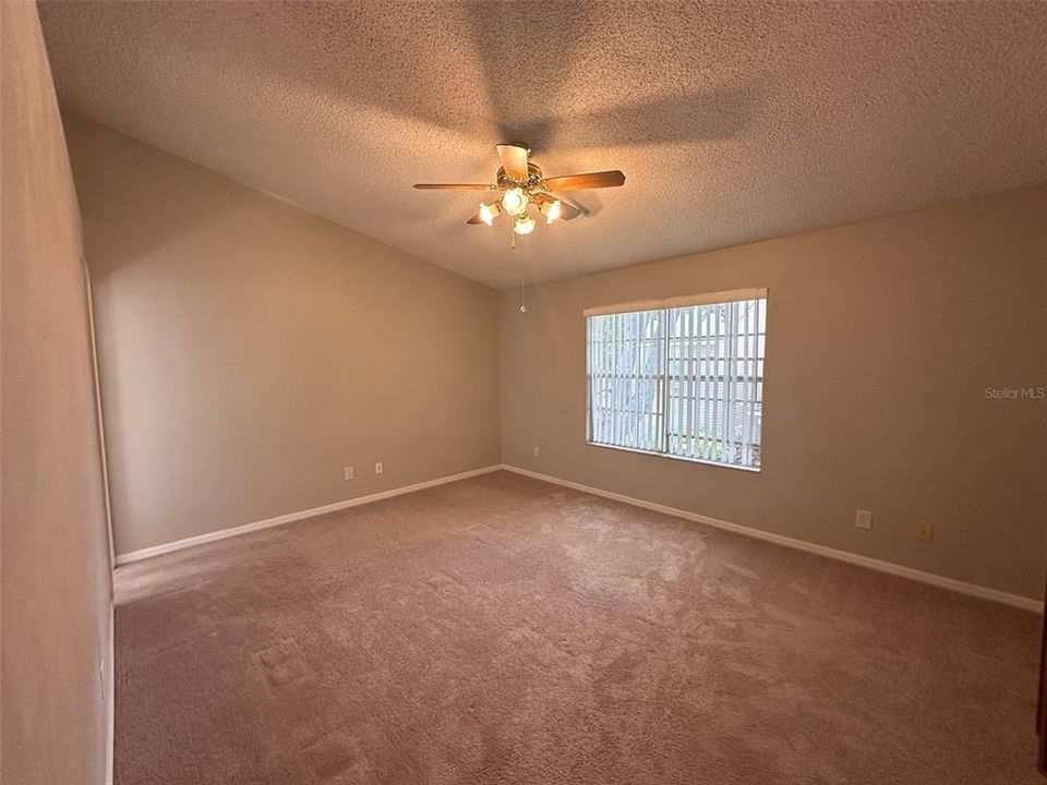 For Rent: $2,100 (3 beds, 2 baths, 1485 Square Feet)