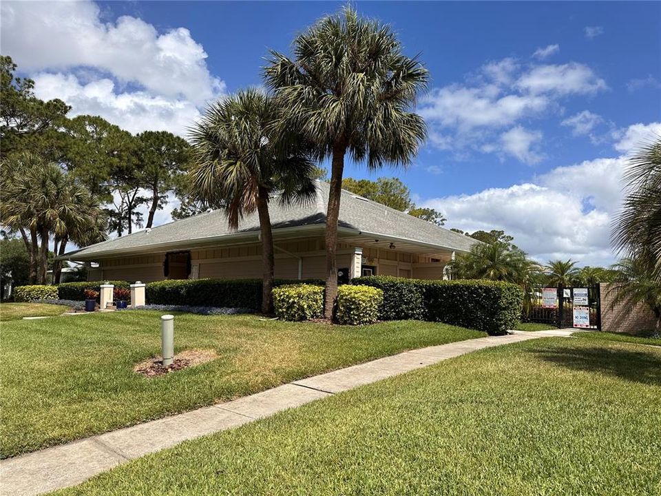 For Rent: $2,100 (3 beds, 2 baths, 1485 Square Feet)