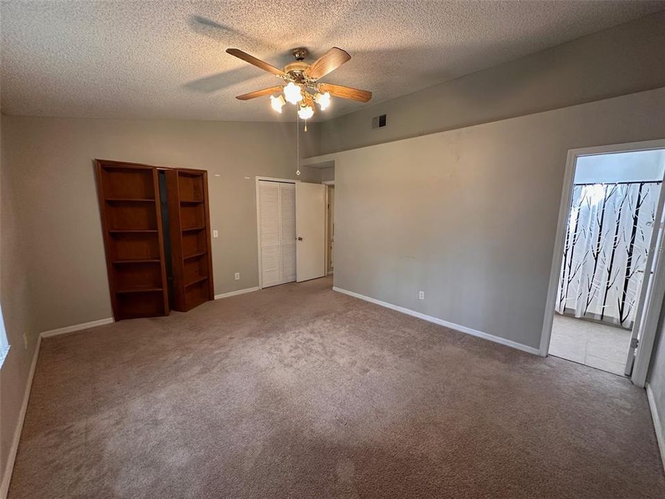 For Rent: $2,100 (3 beds, 2 baths, 1485 Square Feet)