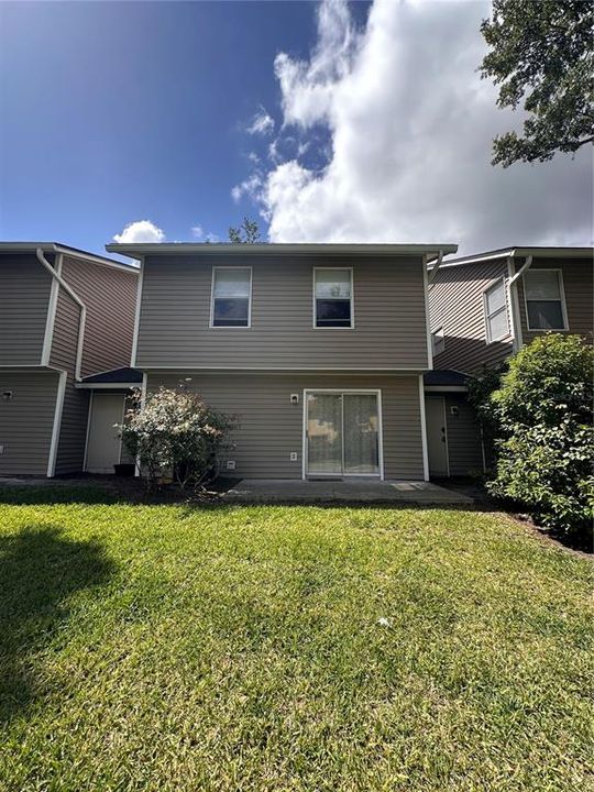 For Rent: $2,100 (3 beds, 2 baths, 1485 Square Feet)