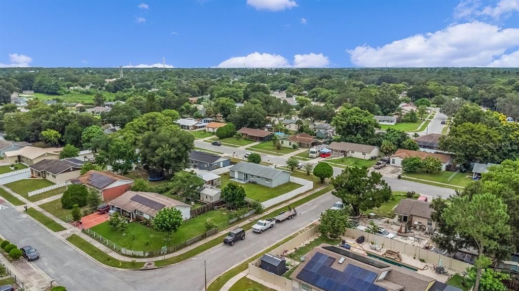 For Sale: $335,000 (3 beds, 1 baths, 1025 Square Feet)