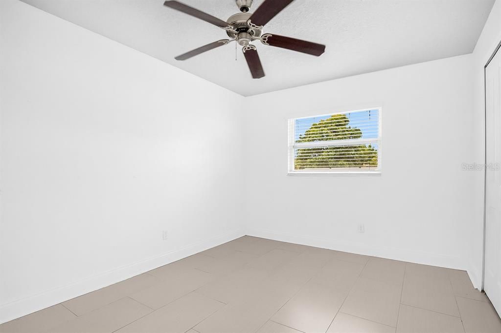 For Sale: $335,000 (3 beds, 1 baths, 1025 Square Feet)