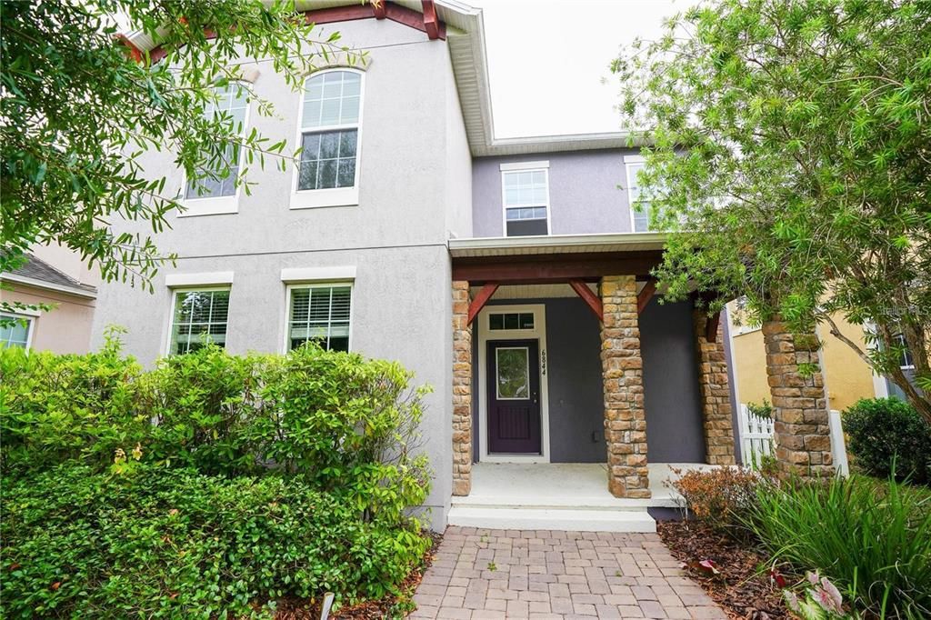 En Renta: $2,395 (4 camas, 3 baños, 2175 Pies cuadrados)