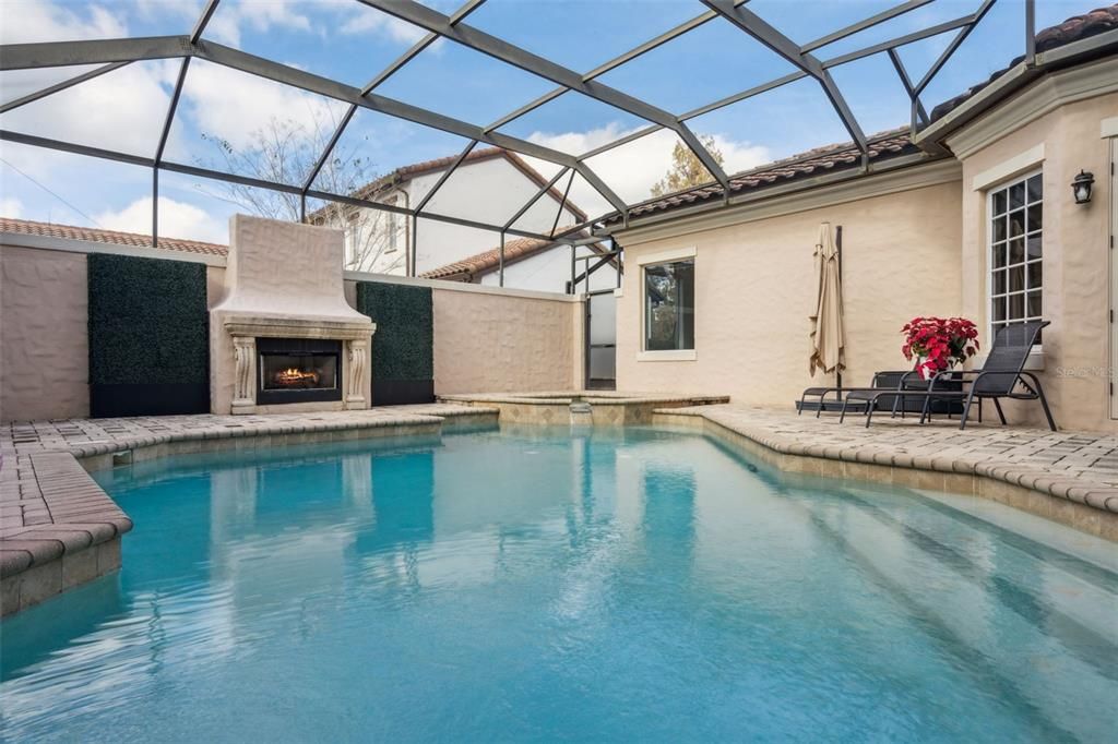 For Sale: $2,299,000 (6 beds, 5 baths, 4679 Square Feet)