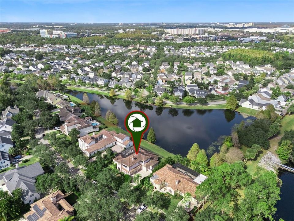 For Sale: $2,299,000 (6 beds, 5 baths, 4679 Square Feet)