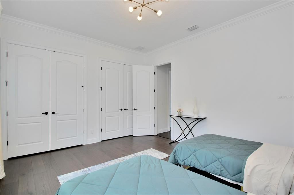 待售: $2,990,000 (6 贝兹, 6 浴室, 5174 平方英尺)