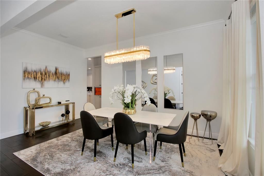 待售: $2,990,000 (6 贝兹, 6 浴室, 5174 平方英尺)