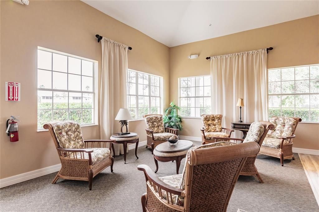 For Rent: $3,500 (2 beds, 2 baths, 1808 Square Feet)