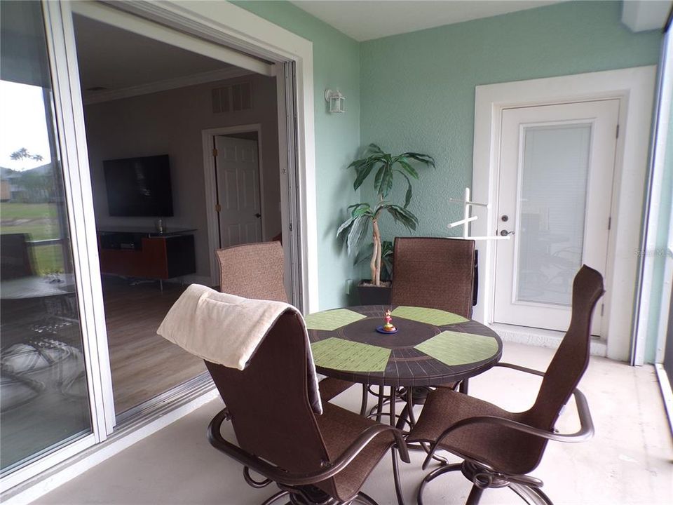 For Rent: $3,500 (2 beds, 2 baths, 1808 Square Feet)