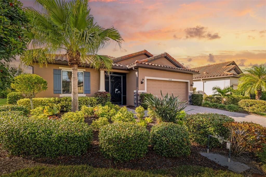 En Venta: $450,000 (3 camas, 2 baños, 1844 Pies cuadrados)