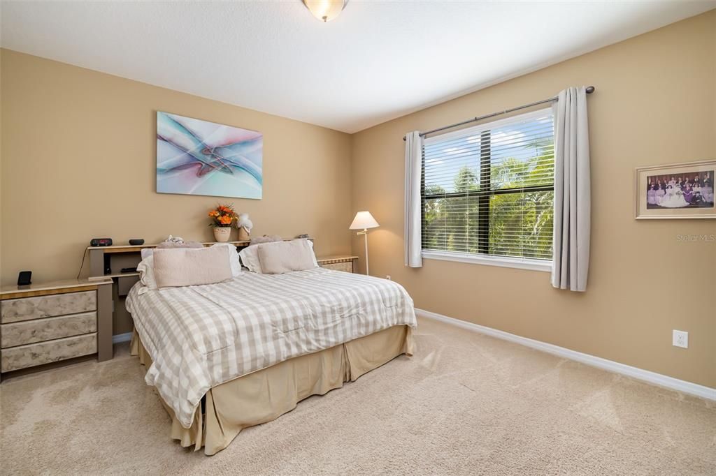 待售: $450,000 (3 贝兹, 2 浴室, 1844 平方英尺)