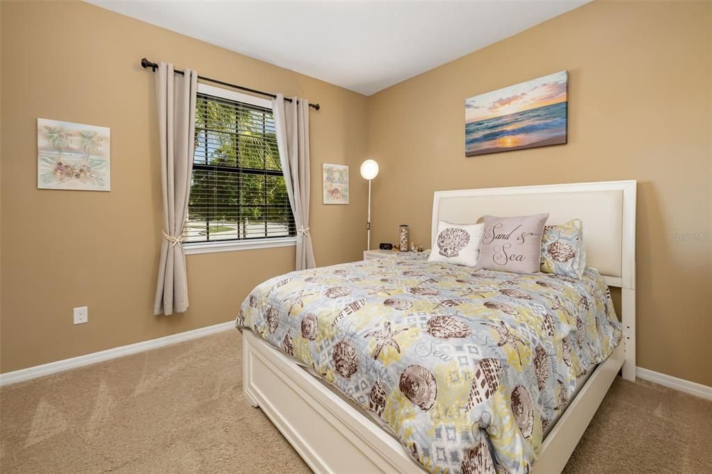 待售: $450,000 (3 贝兹, 2 浴室, 1844 平方英尺)