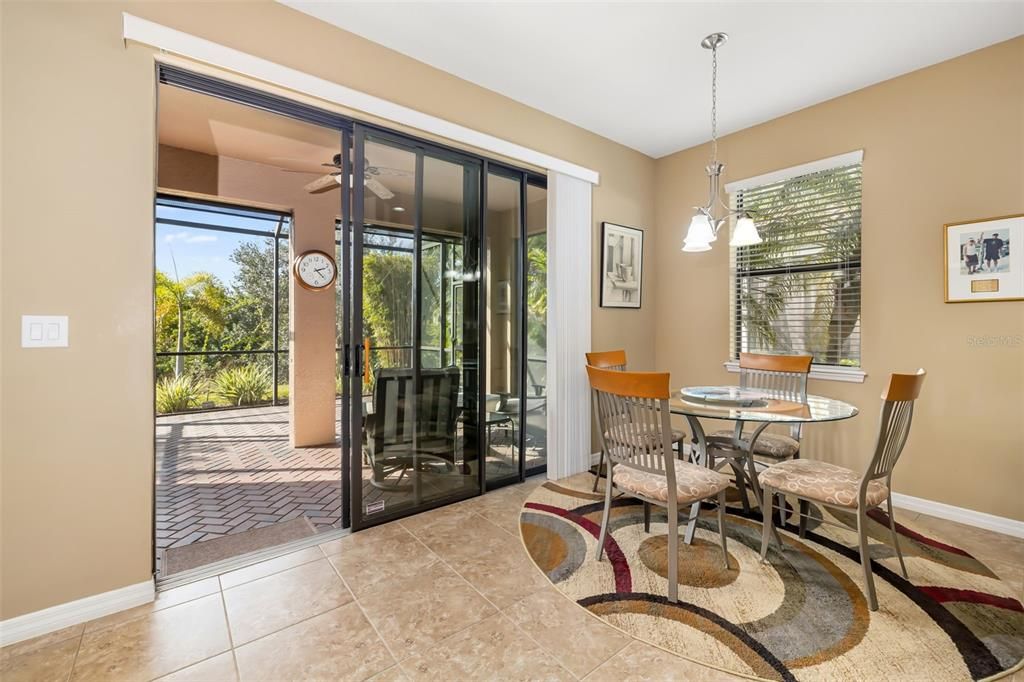 待售: $450,000 (3 贝兹, 2 浴室, 1844 平方英尺)