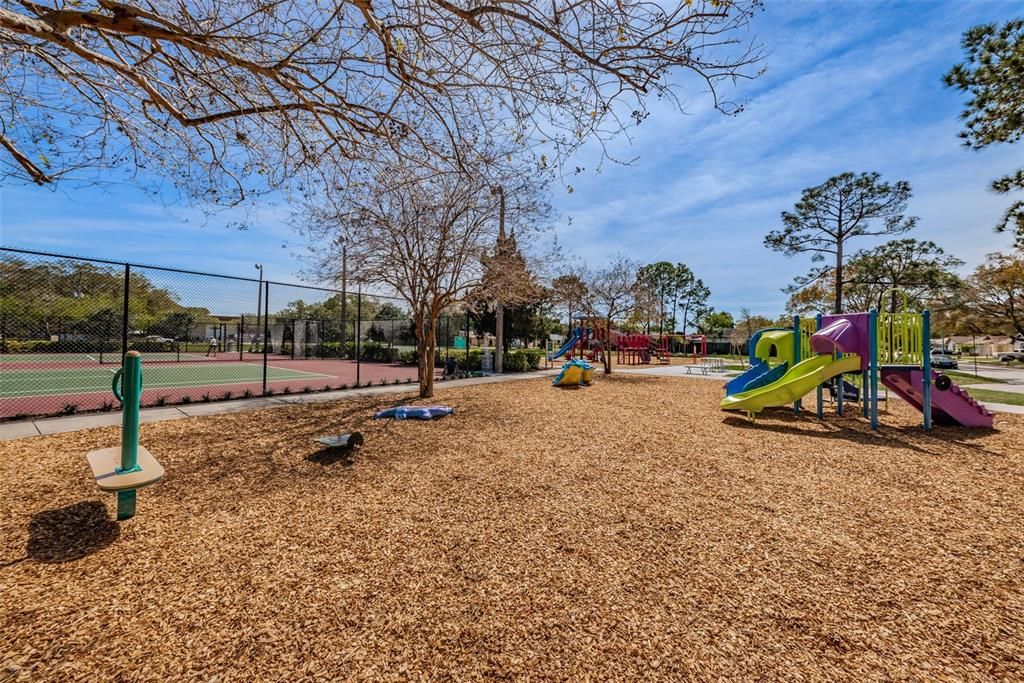 En Venta: $385,000 (3 camas, 2 baños, 1255 Pies cuadrados)