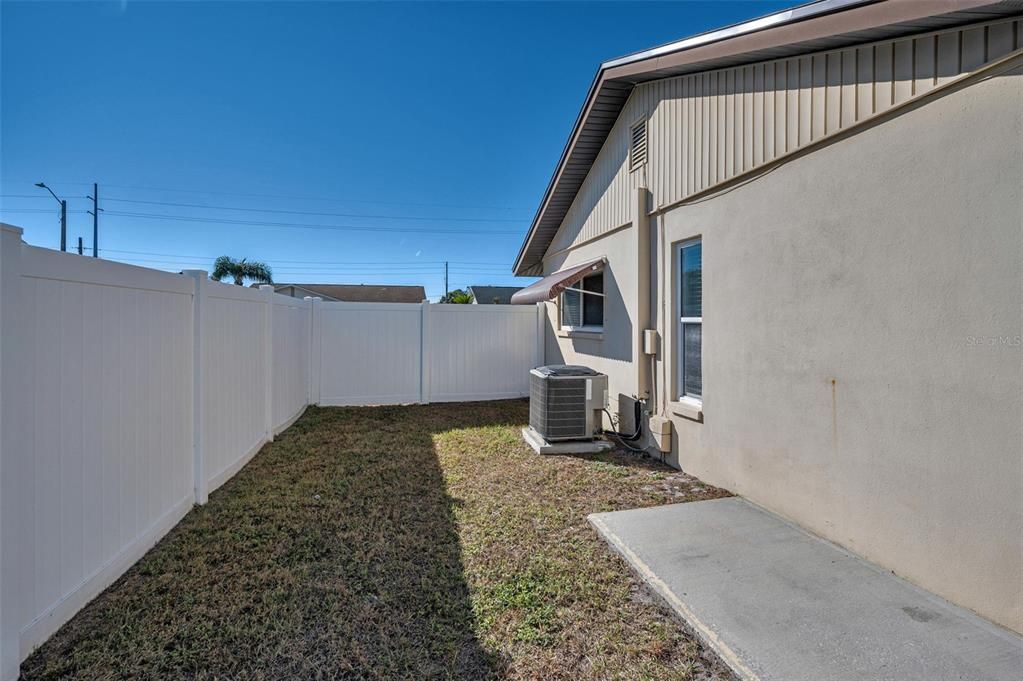 En Venta: $385,000 (3 camas, 2 baños, 1255 Pies cuadrados)