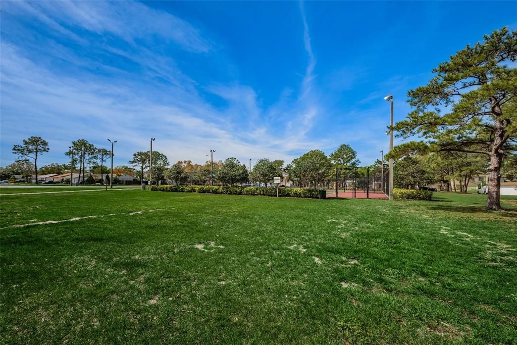 En Venta: $385,000 (3 camas, 2 baños, 1255 Pies cuadrados)