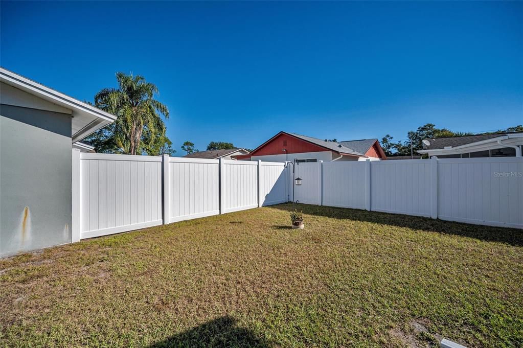 En Venta: $385,000 (3 camas, 2 baños, 1255 Pies cuadrados)