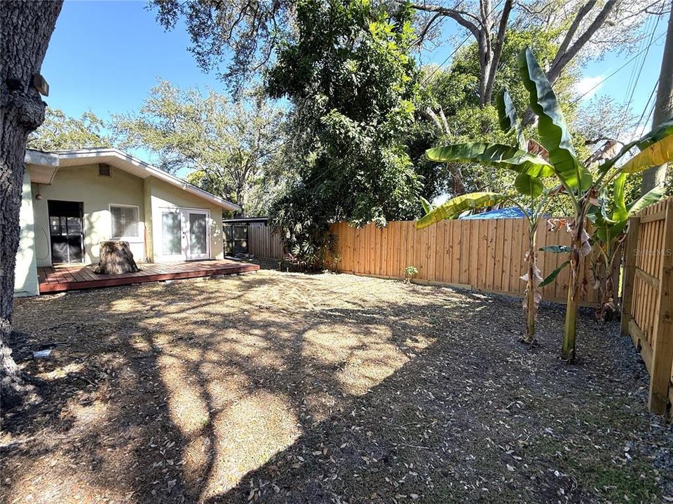 For Rent: $2,300 (2 beds, 2 baths, 1251 Square Feet)