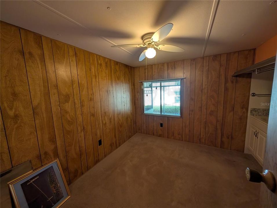 For Rent: $1,200 (2 beds, 1 baths, 782 Square Feet)