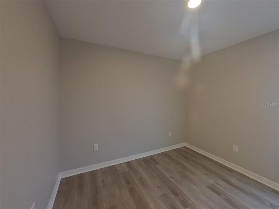 出租: $2,249 (4 贝兹, 2 浴室, 1935 平方英尺)