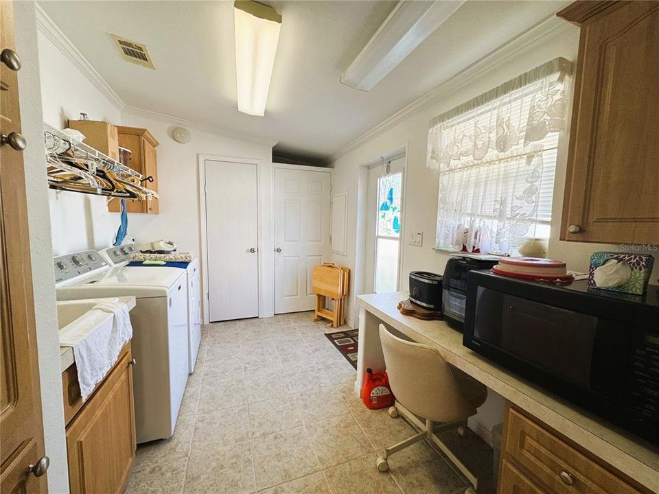 待售: $289,000 (3 贝兹, 2 浴室, 1856 平方英尺)