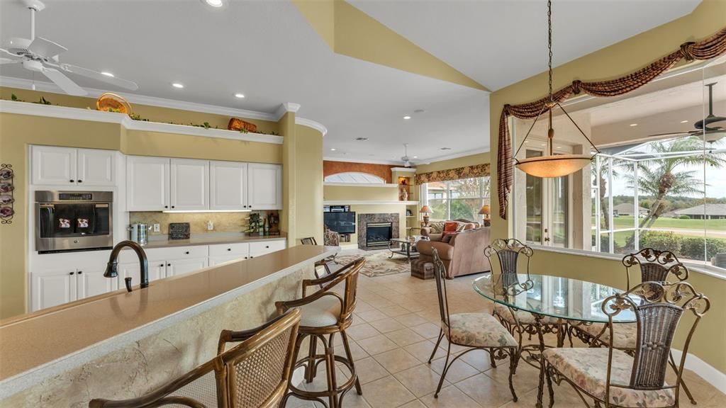 На продажу: $639,000 (3 спален, 3 ванн, 2770 Квадратных фут)