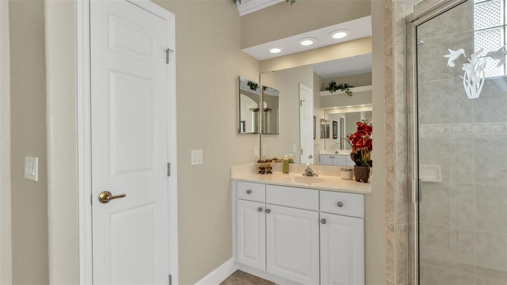 На продажу: $639,000 (3 спален, 3 ванн, 2770 Квадратных фут)