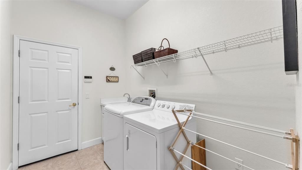 На продажу: $639,000 (3 спален, 3 ванн, 2770 Квадратных фут)