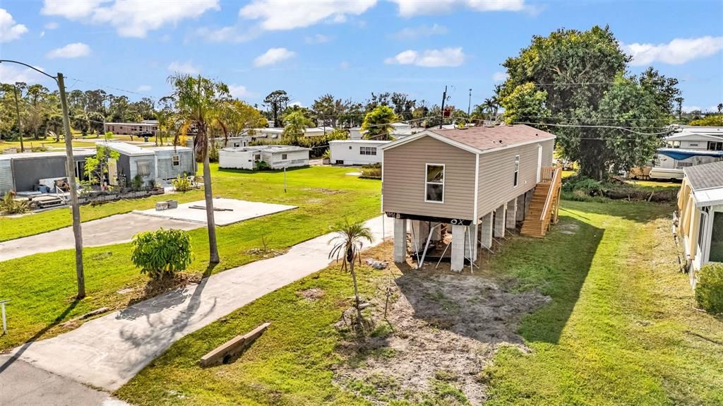 待售: $135,000 (2 贝兹, 2 浴室, 728 平方英尺)