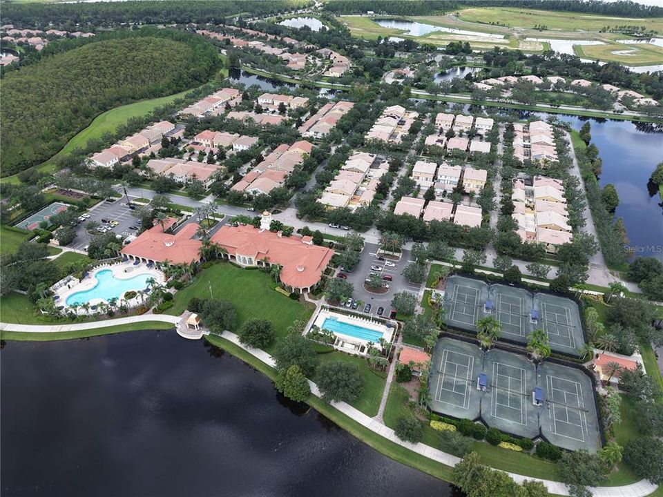 В аренду: $2,500 (3 спален, 3 ванн, 1810 Квадратных фут)