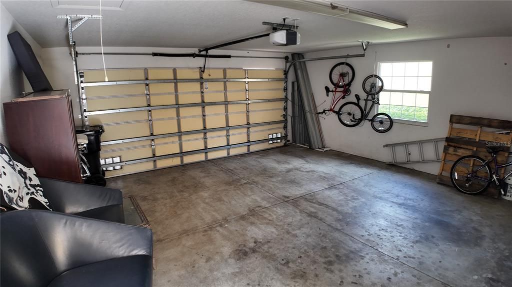 В аренду: $2,500 (3 спален, 3 ванн, 1810 Квадратных фут)