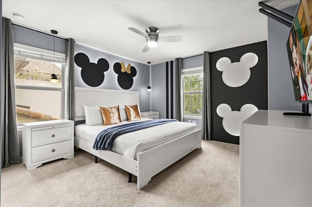 待售: $720,000 (7 贝兹, 5 浴室, 3314 平方英尺)