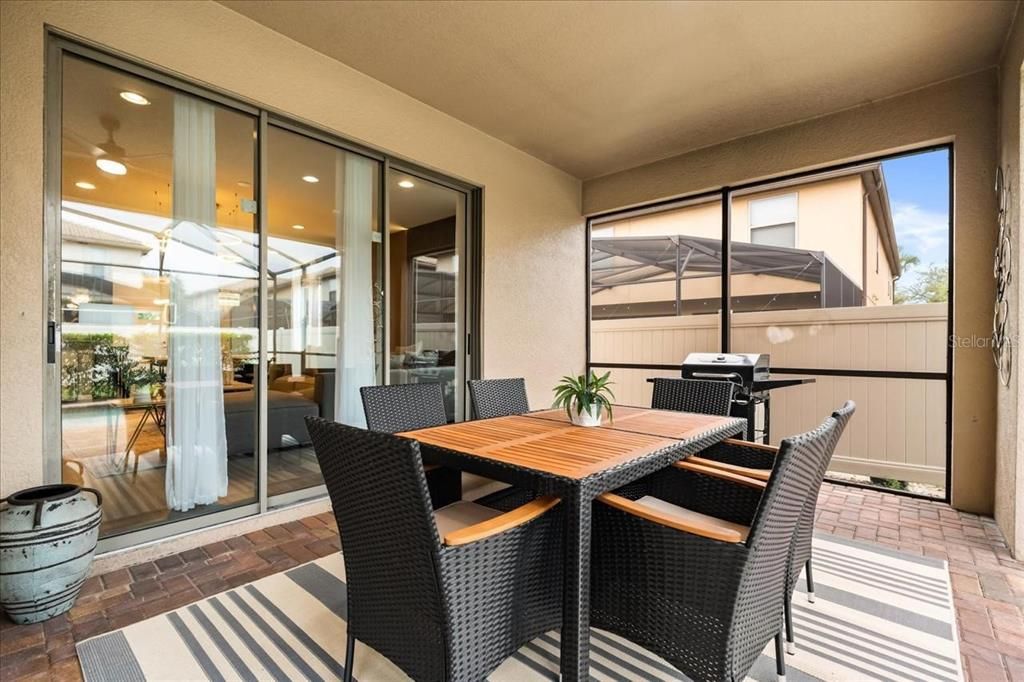 待售: $720,000 (7 贝兹, 5 浴室, 3314 平方英尺)