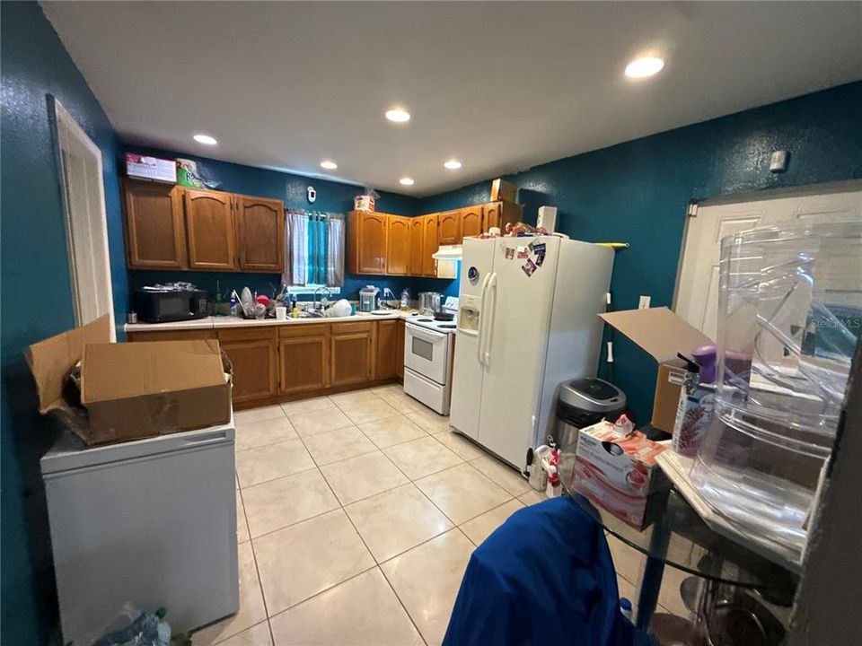 待售: $219,900 (3 贝兹, 2 浴室, 934 平方英尺)