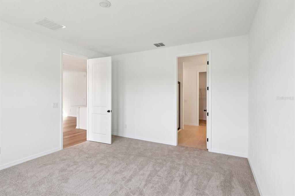 На продажу: $519,990 (4 спален, 2 ванн, 1906 Квадратных фут)