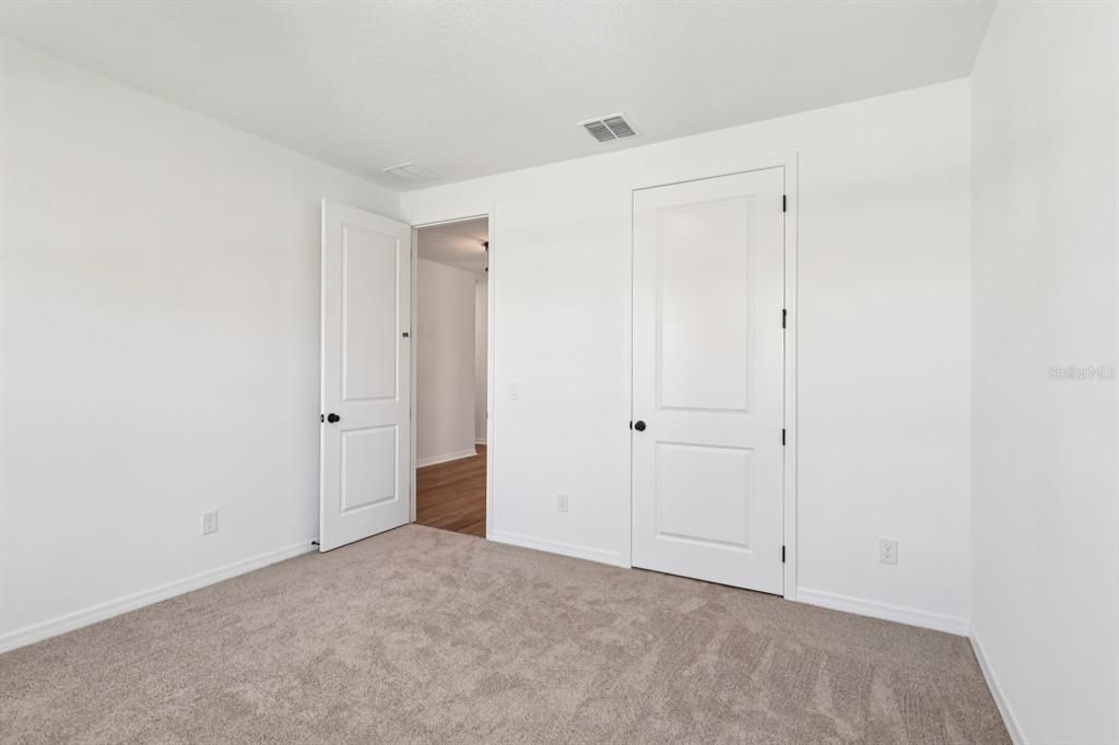 На продажу: $519,990 (4 спален, 2 ванн, 1906 Квадратных фут)