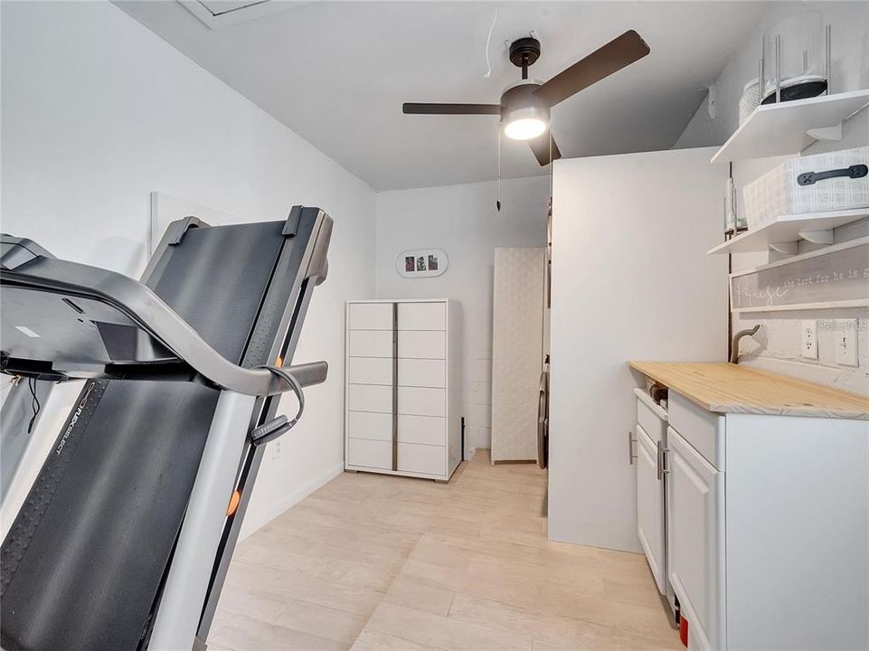 En Renta: $1,800 (3 camas, 2 baños, 1300 Pies cuadrados)