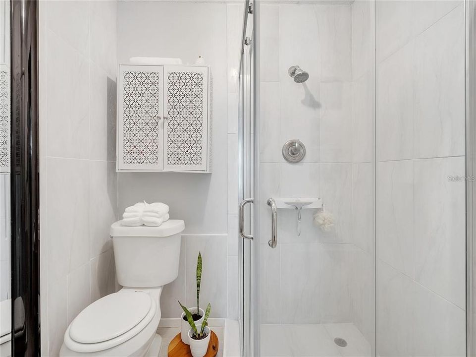 En Renta: $1,800 (3 camas, 2 baños, 1300 Pies cuadrados)