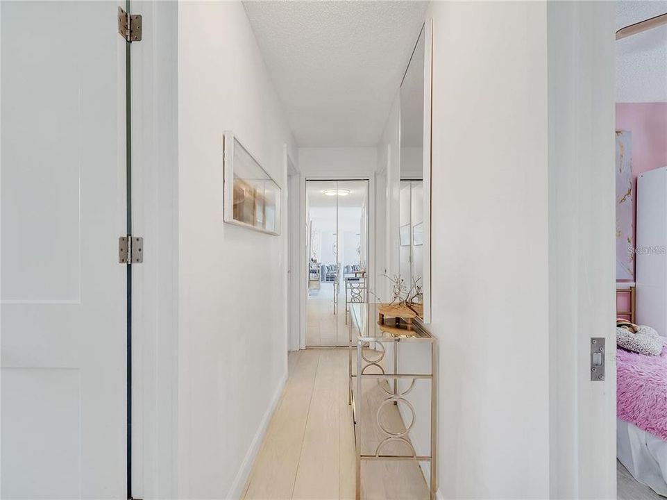 En Renta: $1,800 (3 camas, 2 baños, 1300 Pies cuadrados)