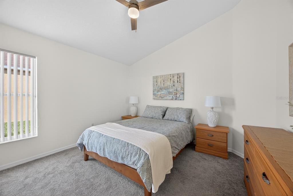 For Rent: $2,200 (4 beds, 2 baths, 1412 Square Feet)