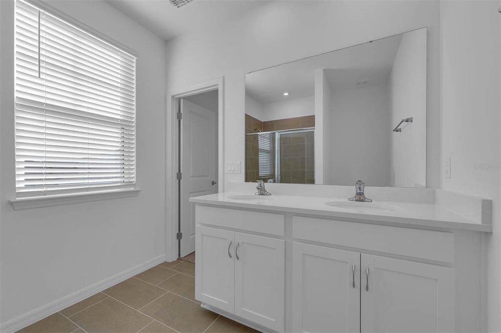 For Sale: $347,465 (3 beds, 2 baths, 1496 Square Feet)