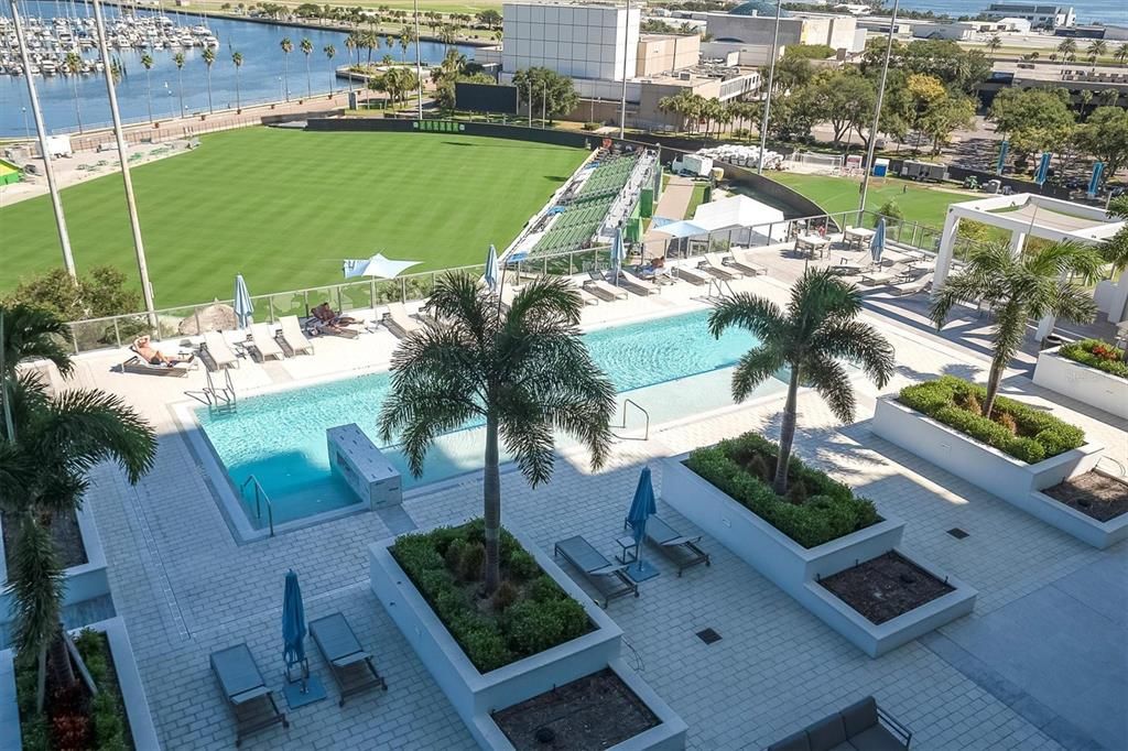 В аренду: $12,500 (3 спален, 4 ванн, 2712 Квадратных фут)