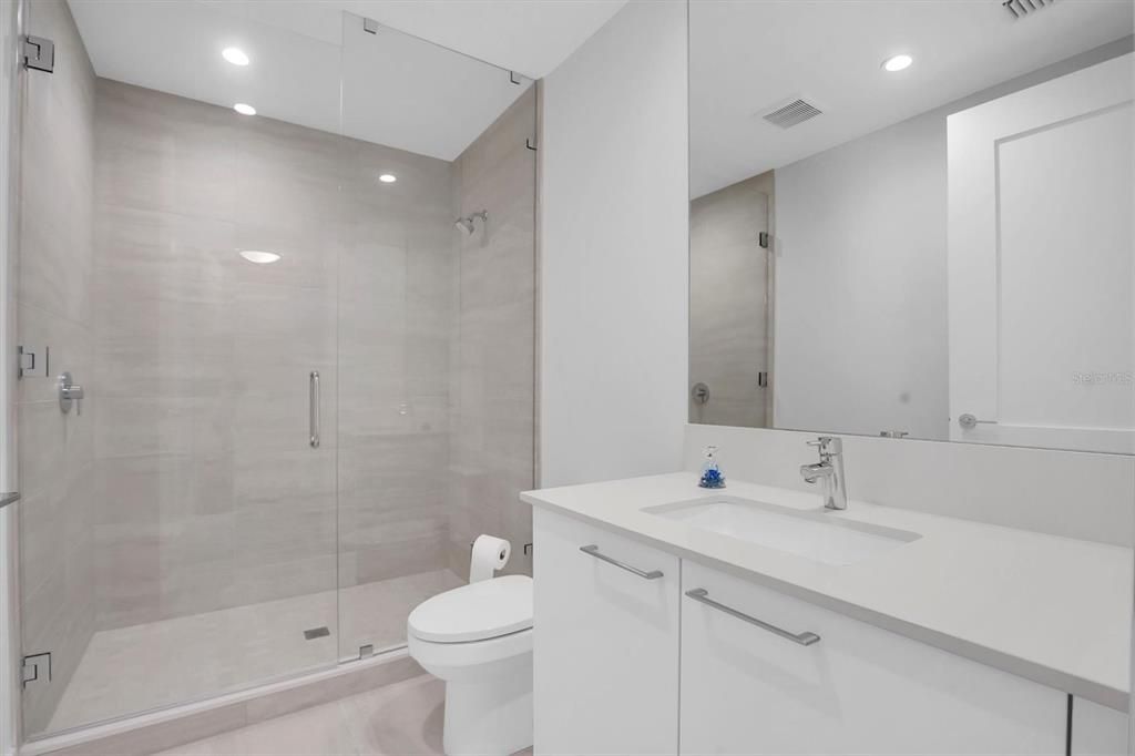 В аренду: $12,500 (3 спален, 4 ванн, 2712 Квадратных фут)