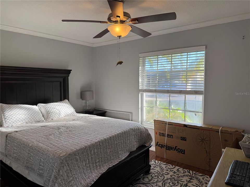 For Sale: $455,000 (3 beds, 2 baths, 1460 Square Feet)