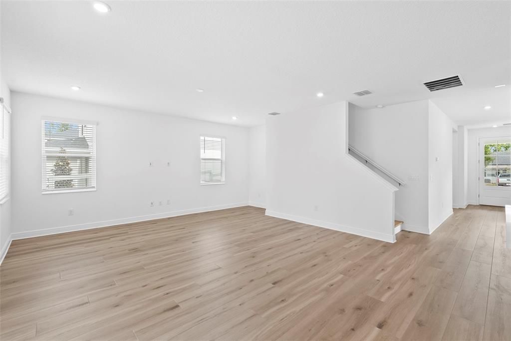 For Sale: $949,900 (4 beds, 3 baths, 2857 Square Feet)