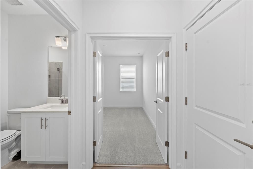 For Sale: $949,900 (4 beds, 3 baths, 2857 Square Feet)