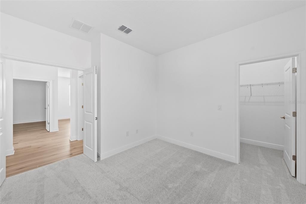 For Sale: $949,900 (4 beds, 3 baths, 2857 Square Feet)