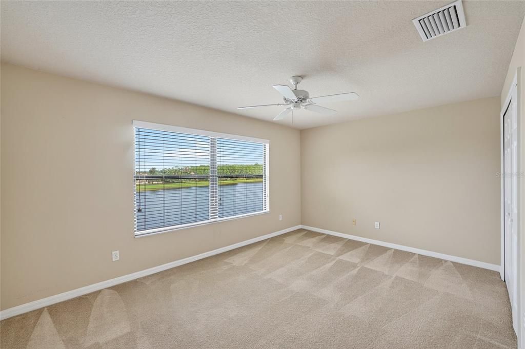 В аренду: $2,300 (2 спален, 3 ванн, 1604 Квадратных фут)